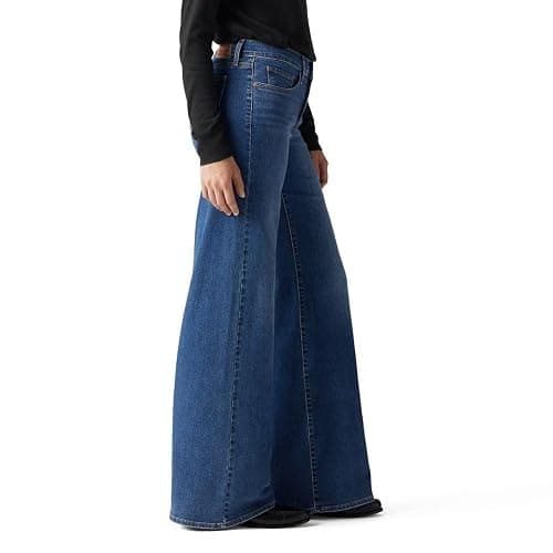 Levi's Women's 318 Shaping Wide-Leg Jeans | (Also Available in Plus) thumbnail 3