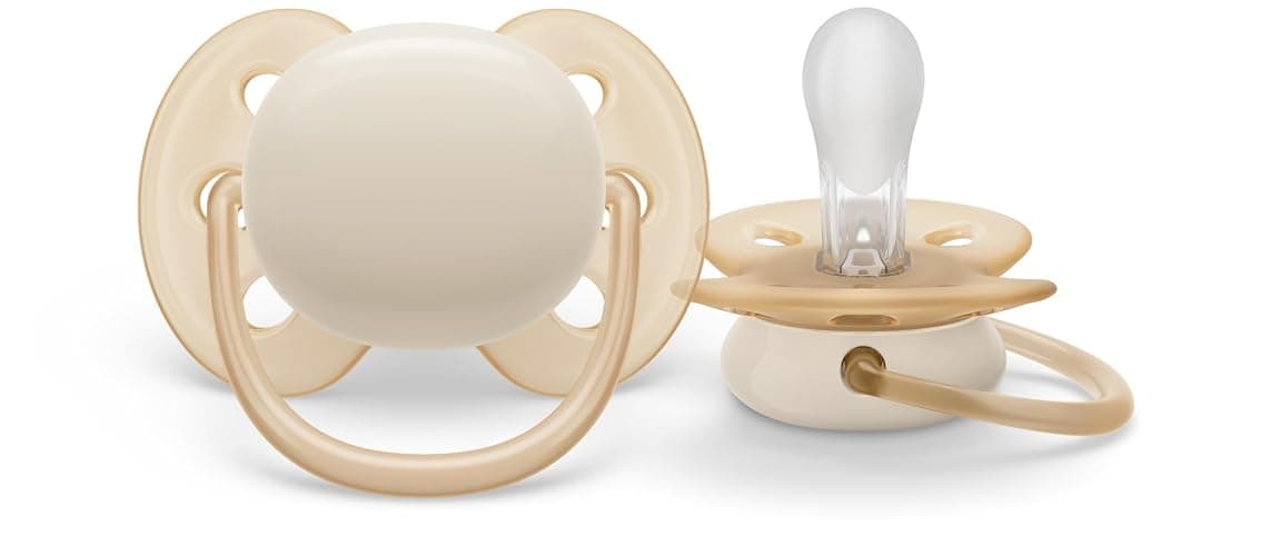 Philips Avent Ultra Soft Pacifier - 4 x Soft and Flexible Baby Pacifiers for Babies Aged 0-6 Months, BPA Free with Sterilizer Carry Case (Model SCF091/23) thumbnail 8