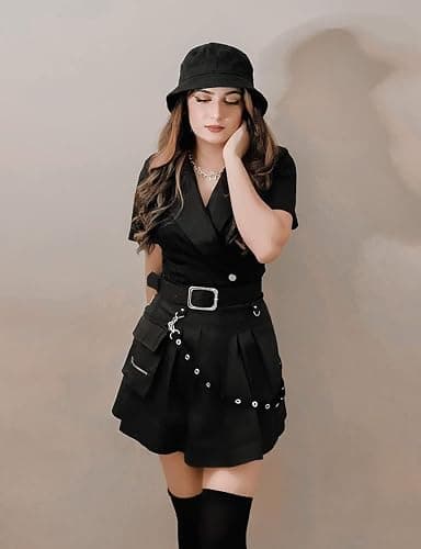 Ruolai Goth Black Pleated Mini Skirt with Chain High Waisted Tennis Skirt thumbnail 2