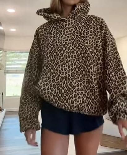 Vhitler Cheetah Print Pullover Sweatshirt Hooded Y2k Graphic Hoodies Oversized Leopard Print Hoodie Streetwear 2000s thumbnail 3