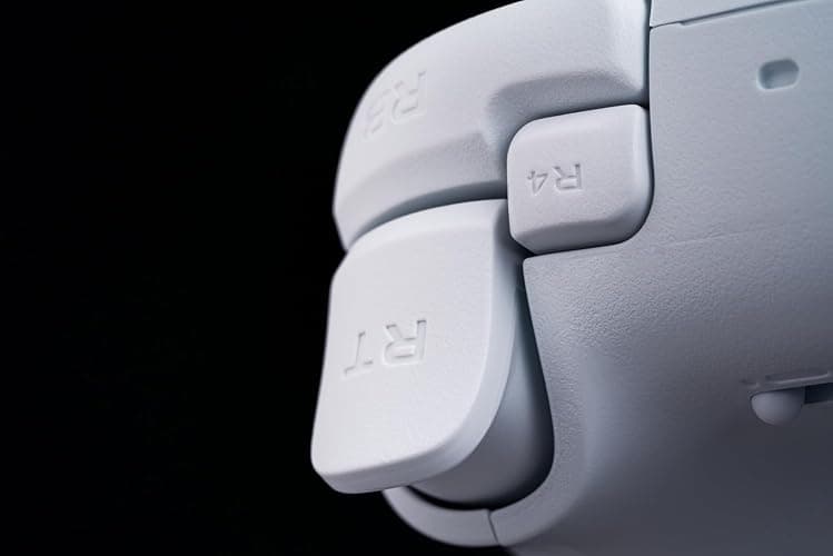 8BitDo Ultimate 2 Wireless Controller for Windows PC, Apple, Steam & Android, Gaming Controller with TMR Joysticks, Hall/Tactile Triggers, Motion Control, RGB Fire Ring, 1000Hz Polling Rate, White thumbnail 9