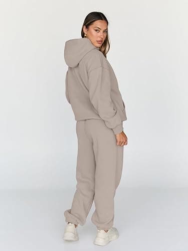 Trendy Queen Sweatsuits Women 2 Piece Outfit Two Piece Lounge Sets Hoodies and Sweatpants Fall Fashion Clothes 2025 Tracksuit thumbnail 4