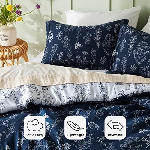 Bedsure Queen Comforter Set - Navy Bed Set, 3 Pieces Cute Floral Bedding, 1 Soft Reversible Botanical Flowers Comforter and 2 Pillow Shams thumbnail 3