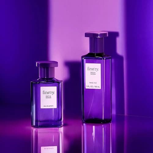 Finery She's A Goodie Body Mist | Women's Fragrance Spray 5 fl oz With Makeup Remover Pads Gift thumbnail 3