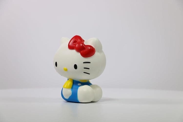 San Diego 2024 Hello Kitty Smashies Previews Exclusive Stress Ball thumbnail 5