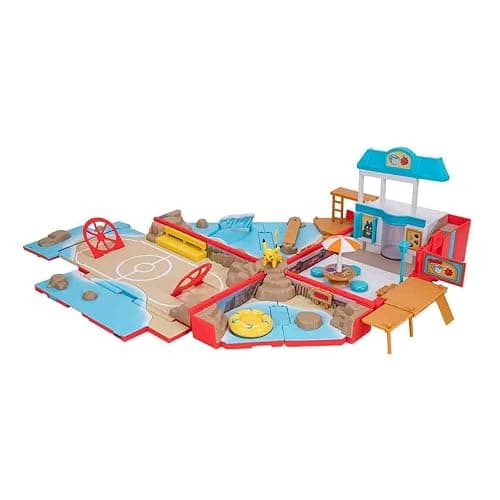 Jazwares Pokémon Carry Case Beach Battle Playset - Portable Transforming Backpack Playset with Action Features and 2-inch Pikachu Battle Figure thumbnail 3