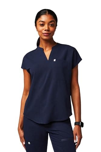 Fabletics Women's Evolve 3-Pocket Scrub Top with an Oversized Fit - MotionTech, 4-Way Stretch, Wrinkle-Resist, Anti-Shrink - Image 1