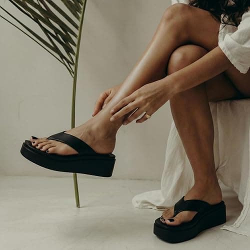 CUSHIONAIRE Pippin Chunky Platform Flip Flops, Stylish Wedge Flip Flops for Women with Cushioned Footbed and Durable Sole thumbnail 2