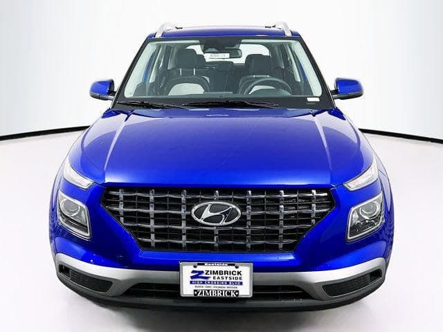 New 2026 Hyundai Venue SEL thumbnail 2