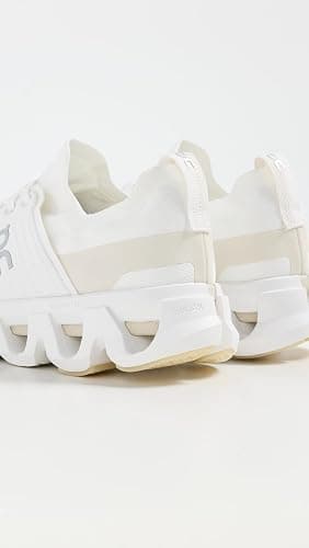 On Women's Cloudswift 4 Running Shoes thumbnail 3