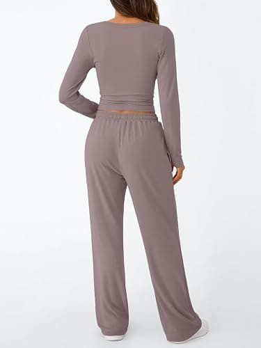 Trendy Queen Women's 2 Piece Matching Lounge Set Long Sleeve Slightly Crop Top Wide Leg Pants Casual Sweatsuit thumbnail 4