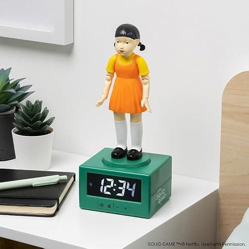 Squid Game Doll Alarm Clock - Officially Netflix Licensed Light, Kids Bedroom Accessories & Decor | Paladone thumbnail 2