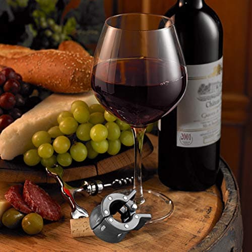 The Wine Clip Magnetic Wine Conditioner thumbnail 2