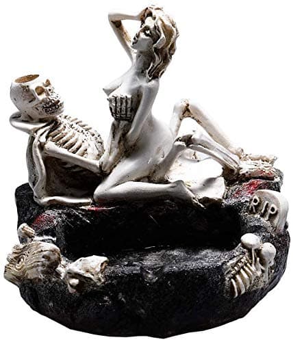 RUITASA Creative Skull Ashtray & Love Never Dies Skull Ashtray Fun Taste The Living Room Decoration for Smoking Room Decor Gifts for Smokers - Image 1