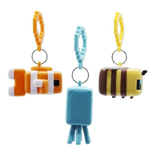 Officially Licensed Minecraft Backpack Hangers – Surprise Blind Box Figure – Durable Plastic Keychain Accessory for Backpack, Lunchbox, Gifts – Ages 3+ (Series 1) thumbnail 8