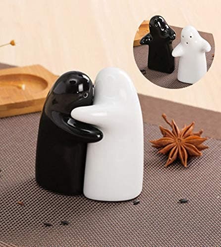 Salt and Pepper Shakers Cute Decorative Novelty Hugging Shakers Couple Set Black and White Modern and Vintage Hug Design Easy to Refill and Dispenser Shaker Set thumbnail 6