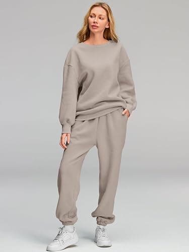 AUTOMET Womens 2 Piece Outfits Sweatsuit Lounge Sets Oversized Sweatshirt Baggy Sweatpants Fall Fashion with Pockets thumbnail 5