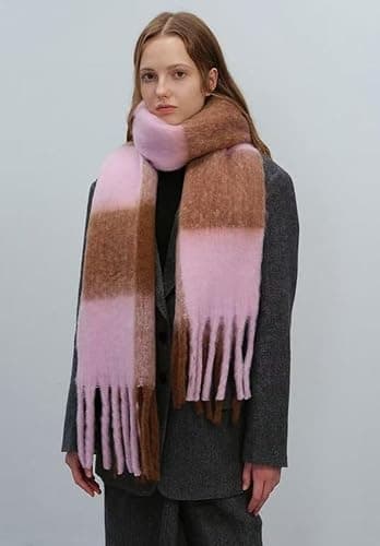 MININAI Women Chunky Plaid Scarf Oversized Big Grid Tassel Large Wrap Scarf Soft Fall Winter Thick Warm Shawl Scarves thumbnail 4