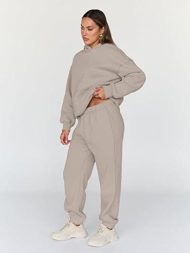 Trendy Queen Sweatsuits Women 2 Piece Outfit Two Piece Lounge Sets Hoodies and Sweatpants Fall Fashion Clothes 2025 Tracksuit thumbnail 3