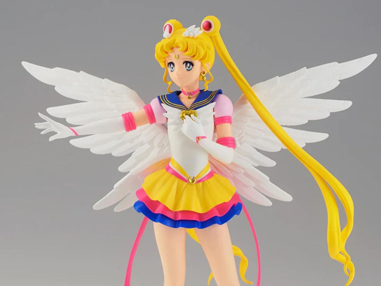 Banpresto Sailor Moon Cosmos Glitter & Glamours, ETERNAL SAILOR Moon Movie Version thumbnail 2