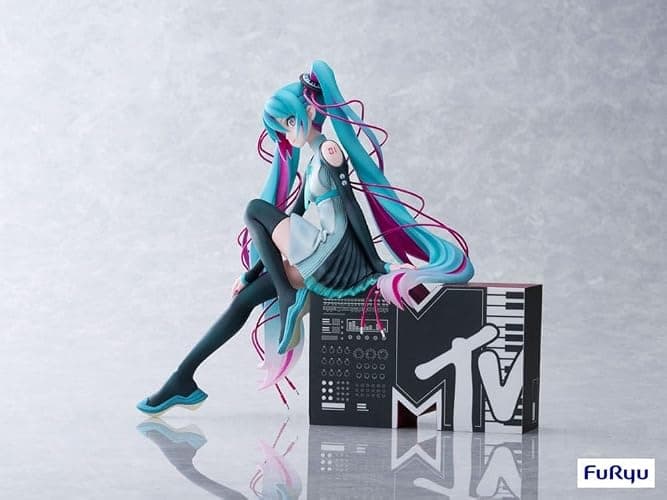 Hatsune Miku x MTV 1:7 Scale PVC Figure thumbnail 6