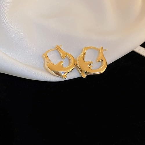 Huggie Dolphin Small Hoop Earrings for Women Gold Silver Plated Sea Animals Back Stud Click Top Piercing Earring Lightweight Wedding Fashion Jewelrys thumbnail 4