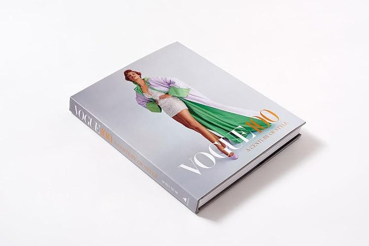 Vogue 100: A Century of Style thumbnail 9