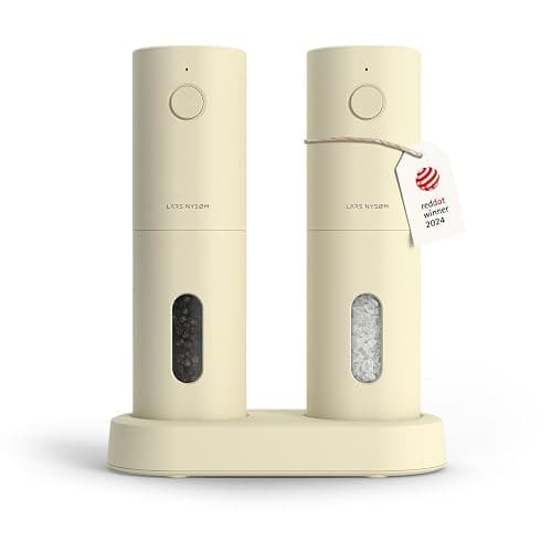 LARS NYSØM Salz und Pfeffer Mühle Elektrisch 2er Set mit einstellbarem Keramik-Mahlwerk von grob bis fein I Design Gewürzmühlenset Automatisch (2 Stück, Buttercream) - Image 1