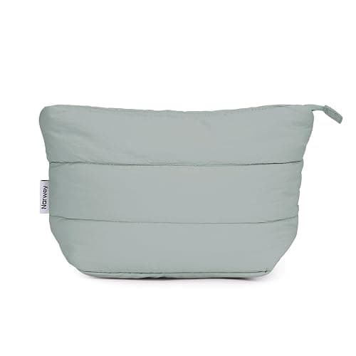 Travel Makeup Bag Large Cosmetic Bag Makeup Case Organizer for Women (Quilted Sage Green) - Image 1
