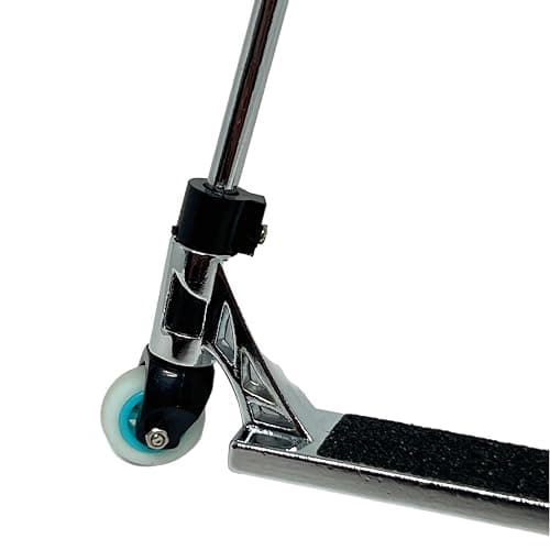 LC BOARDS Finger Scooter Metal V2 Park Silver Chrome thumbnail 4