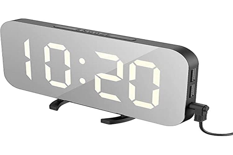 EXTSUD Sveglia Digitale con Display a Specchio Orologio Sveglia Elettronica con Luce Notturna Grande LED Schermo 12/24H Funzione Pisolino 2 Porte USB per Ricarica Smartphone thumbnail 6