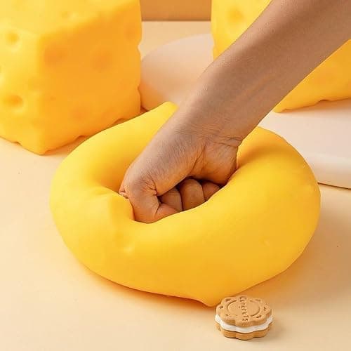 Giocattolo Squishy Antistress a Forma di Formaggio, Pupazzo Morbido e Delicato Fatto a Mano per Rilassamento, Idea Regalo Compleanno per Bambine e Adulti, Gioco Sensoriale Tattile da Schiacciare thumbnail 2