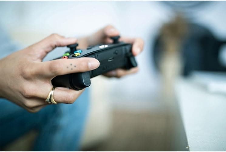 Microsoft Xbox Core Controller - Carbon Black (Renewed) thumbnail 6