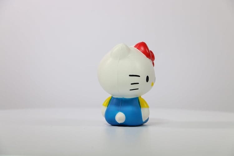 San Diego 2024 Hello Kitty Smashies Previews Exclusive Stress Ball thumbnail 4
