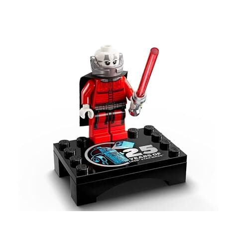 LEGO Star Wars 75379 R2-D2 Building Toy - Play and Display Droid Figure with Rotating Head, Periscope & Tools - incl. a Darth Malak Minifigure - Gift for 10+ Year Old Boys & Adult Fans thumbnail 6