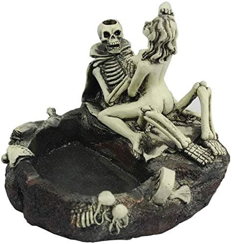 RUITASA Creative Skull Ashtray & Love Never Dies Skull Ashtray Fun Taste The Living Room Decoration for Smoking Room Decor Gifts for Smokers thumbnail 3
