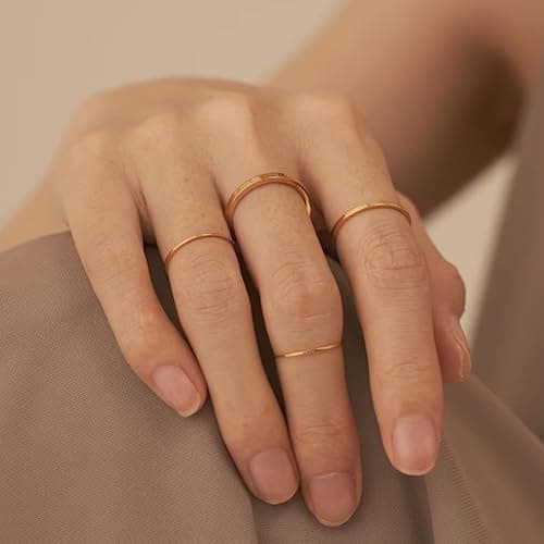 Gold Rings thumbnail 3