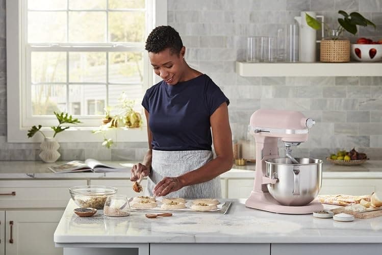 KitchenAid 7 Quart Bowl-Lift Stand Mixer with Accessories, KSM70SKXX, Feather Pink thumbnail 7