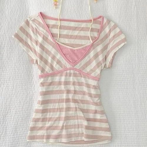 Kawaii Cutecore Harajuku Y2k 2000s Tops Summer Preppy Aesthetic Alt Goth Emo Short Sleeve Graphic Tees thumbnail 4