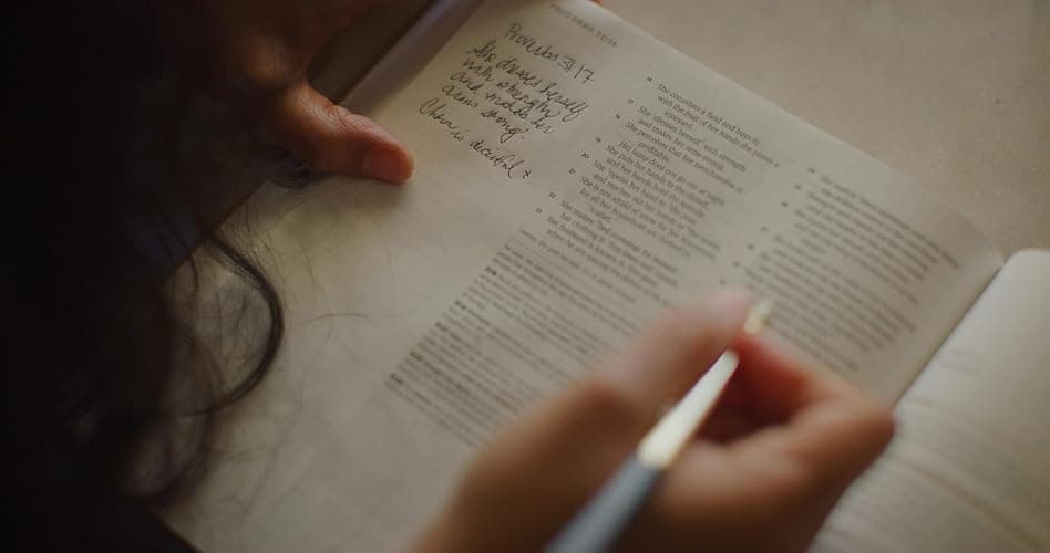 ESV Journaling Study Bible (Cloth over Board, Blush/Ochre, Floral Design): Holy Bible, English Standard Version thumbnail 6