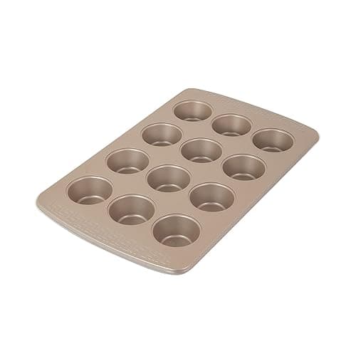 Chicago Metallic 12 Cup Muffin Pan