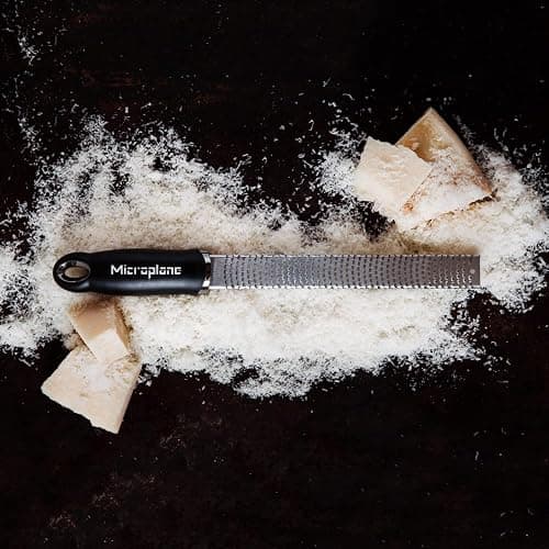 Microplane Premium Classic Series Zester 18/8, Black - Lemon Zester & Cheese Grater & Vegetable Grater - Citrus, Parmesan Cheese, Garlic, Ginger, Nutmeg, Chocolate - Stainless Steel Grater - Black thumbnail 5