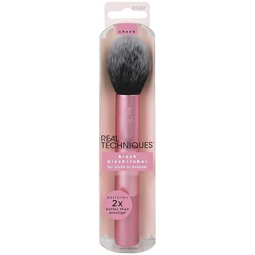 Real Techniques Ultra Plush Blush Makeup Brush, For Loose, Cream, or Pressed Blush, Rosy Glow Cheeks, Fluffy Powder Brush, Aluminum Ferrules, Synthetic Bristles, Vegan & Cruelty Free, 1 Count thumbnail 2