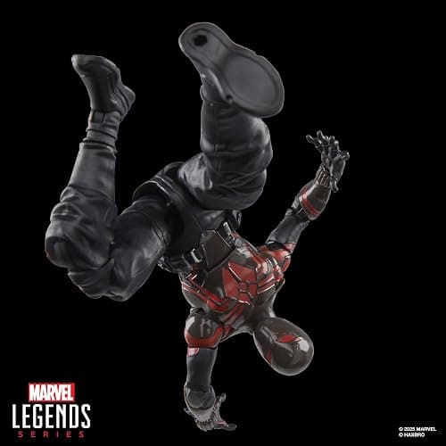 Spider-Man Marvel Legends Series Gamerverse Miles Morales Brooklyn 2099 Suit Action Figure, Black thumbnail 5