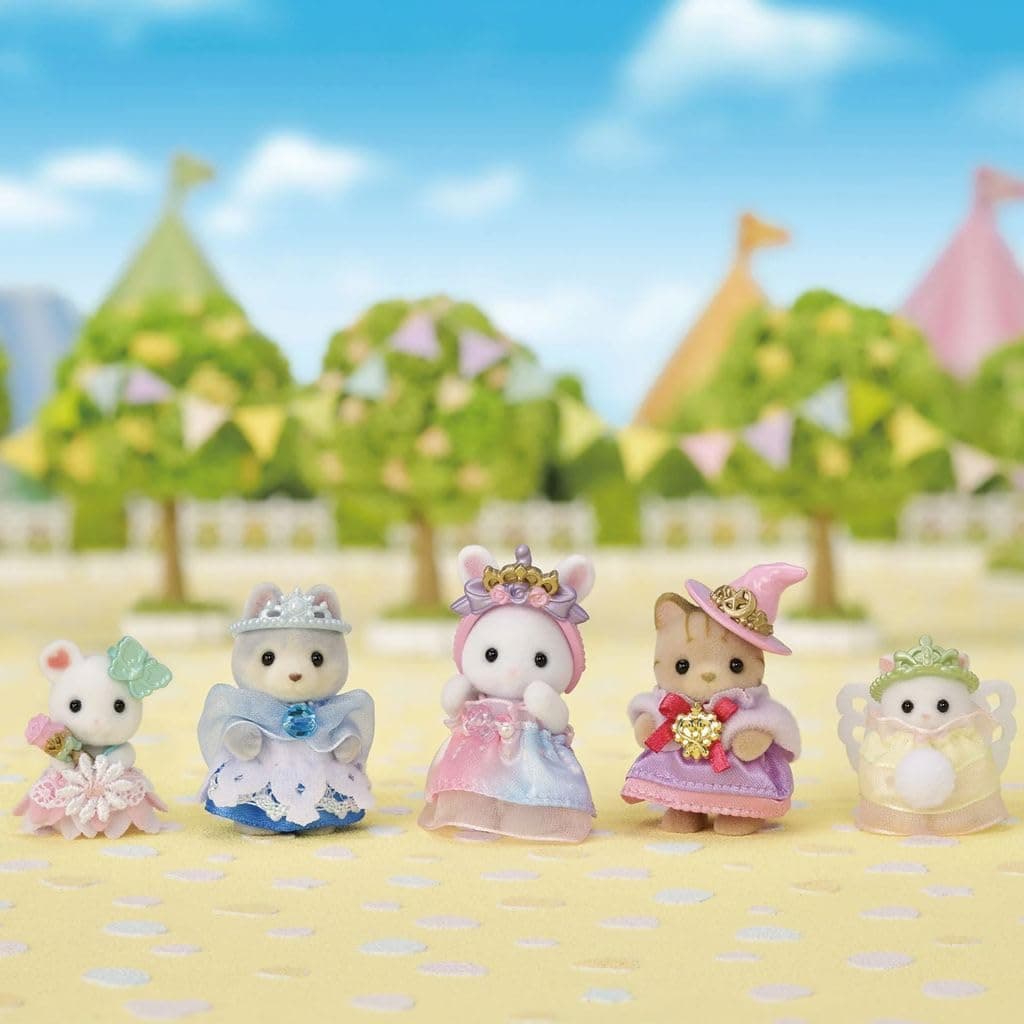 Sylvanian Families Royal Princess Set dollhouse playset 5703 thumbnail 3