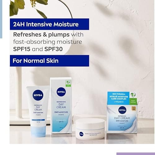 NIVEA Refreshing Day Cream (50ml), Day Cream for Women Provides 24 Hour Moisture, NIVEA Face Cream Enriched with Vitamin E and SPF 30 for Normal Skin thumbnail 5