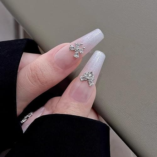 16 Stück Bunte Glitzersteine Nail Charms Nägel Zubehör Zirkon Herz Schmetterling Strasssteine Nagel Charms Nail Art Rhinestones Glitzer Steine Schleifen Herzen Nailart Edelsteine Nageldesign Nail Gems thumbnail 8