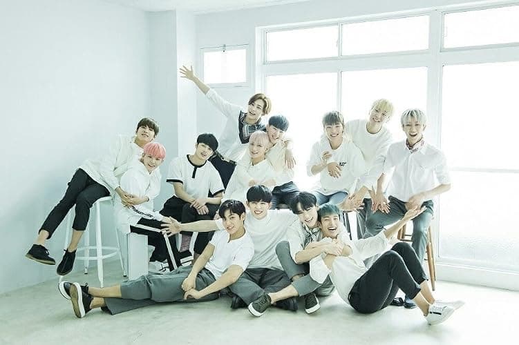 SEVENTEEN [17 CARAT] 1st Mini Album CD+POSTER+13p Photo Card+Tracking Number K-POP SEALED thumbnail 3