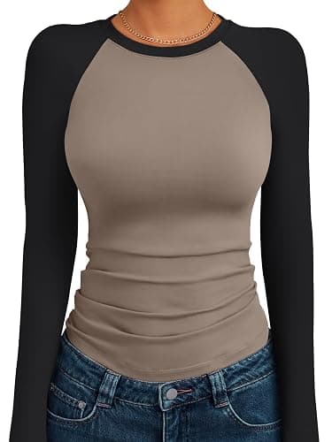 Trendy Queen Women's Long Sleeve Shirts Slim Fit Stretchy Color Block Slightly Cropped Tops - Image 1