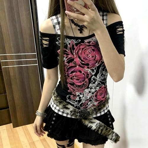 2000s Tops Y2k Grunge Shirts Alt Emo Clothes Teen Girls Cutecore Harajuku Graphic Tees Goth Whimsy Twee Short Sleeve Top thumbnail 2
